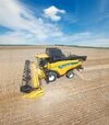 Зерноуборочный комбайн New Holland CX 6090, 2017 г.в., б/у - 1