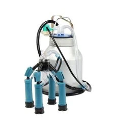 Доильное ведро "МАЙГА Стандарт", стаканы и крышка полипропилен