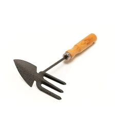 Сапа садовая MASTERTOOL "Нептун" 260х155х70 мм с деревянной ручкой (14-6189)