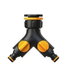 Штуцер двухканальный Fiskars, с клапанами (1027061)