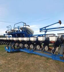 Сеялка Kinze 3600 ASD, б/у