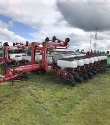 Сівалка Challenger 8180, 16-рядна, б/в