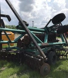Борона дискова John Deere 630, б/в