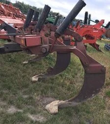 Глубокорыхлитель навесной Case IH 14, 6 лап, опорные колеса, б/у