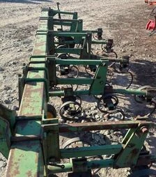 Культиватор просапний John Deere RM, міжряддя 75 см, б/в