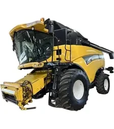 Комбайн New Holland CX 860