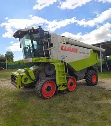 Зерноуборочный комбайн Claas Lexion 600 TT, б/у