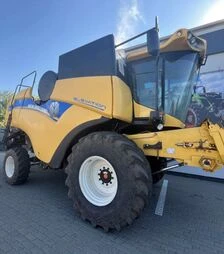 Зернозбиральний комбайн New Holland CX6090, 2017 р.в, 4650 м/год, б/в