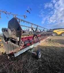 Жниварка зернова CASE IH 1020, 2008 р.в. + візок, б/в