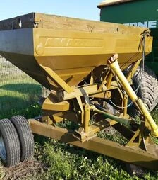 Разбрасыватель удобрений Amazone ZA-M 1001, 24 м, б/у