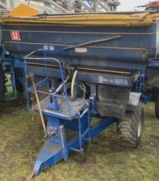 Розкидач добрив BOGBALLE M2 D, 2500 л, 2016 р.в, б/в