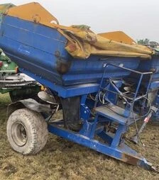 Розкидач добрив BOGBALLE M2 D, 4,2 м, 2016 р.в., б/в