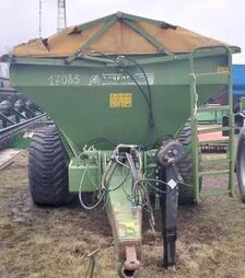 Разбрасыватель удобрений Amazone ZG-B 5500, 3,6 м, б/у