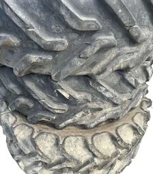 Шина ДНІПРОШИНА в комплекті з диском 16.9 R38 8PR б/в