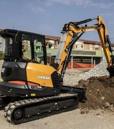 Міні-екскаватор CASE CX65D