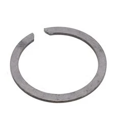 Кільце стопорне валу КПП JD8420/8520 (R115171)