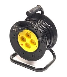 Мережевий подовжувач на котушці PowerPlant 3x1,5 мм², 20 м, 4 розетки (PPRA10M200S4)