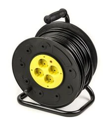 Мережевий подовжувач на котушці PowerPlant 3x1,5 мм², 50 м, 4 розетки (PPRA10M500S4)