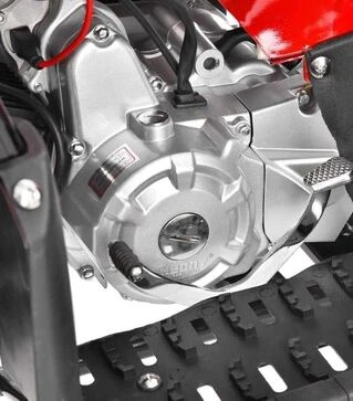 Квадроцикл бензиновий HECHT 56125 RED