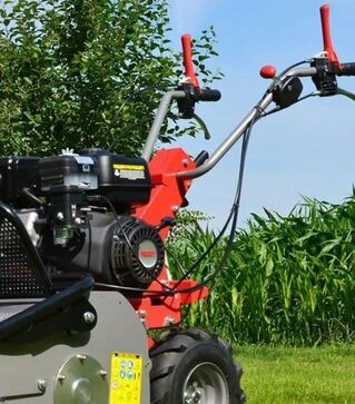 Сенокосилка бензиновая HECHT 5812