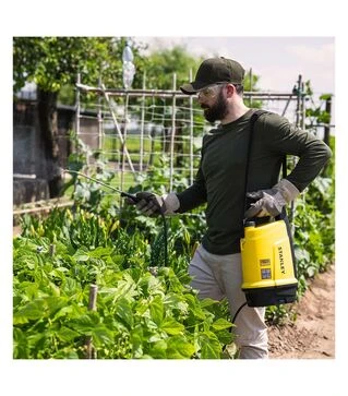 Опрыскиватель аккумуляторный STANLEY SXSPBS05E, Li-Ion, 3,7 В, 2,6 А*ч, 2 Бар