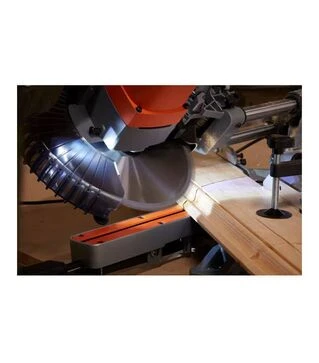Пила торцювальна BLACK+DECKER BES700 1600 Вт, &Oslash;216 мм