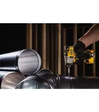 Шуруповерт DeWALT DCF801N