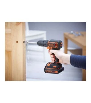 Дрель-шуруповерт аккумуляторный BLACK+DECKER BDCD18, 18 В, 1,5 Агод
