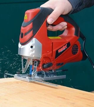 Електролобзик HECHT 1569, 810 Вт