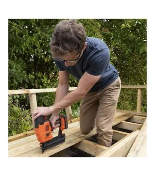 Цвяхозабивач BLACK+DECKER BCNG01N,18 В, без АКБ та ЗП