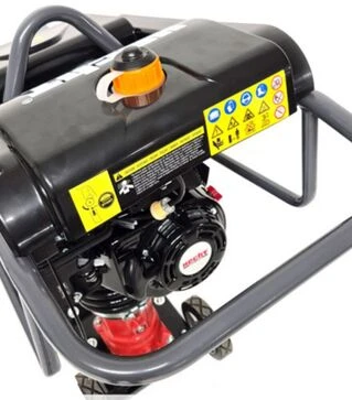 Вібронога бензинова HECHT 1118