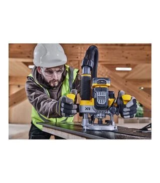 Фрезер DeWALT DCW620H2, XR Li-Ion PowerStack 18 В, 5 А*ч, в кейсе