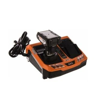 Набор аккумуляторных AEG SETL1240BLK: аккумулятор L1240, 4 А*ч, 12 В + зарядное устройство BLK1218 + сумка (4932451628)