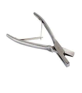 V-подібні щипці для вищипу на вухах