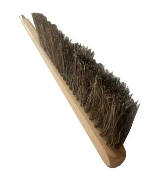Щетка пасечная натуральная 2-рядная, с металлическим наконечником (BR01)