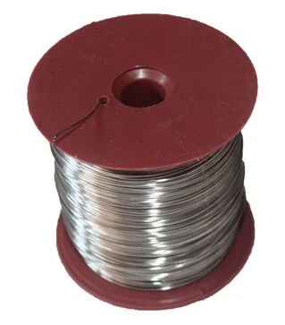 Проволока пчеловодная из нержавеющей стали &Oslash; 0,5 мм, 0,5 кг (707)