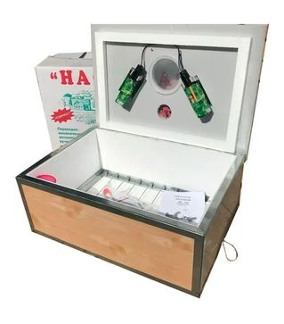 Инкубатор механический Наседка 100 (220 В), с цифровым терморегулятором, пластиковый корпус