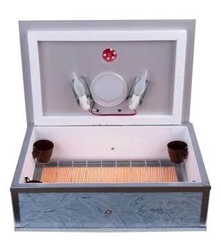 Инкубатор механический Наседка 70 (220 В), с цифровым терморегулятором, пластиковый корпус