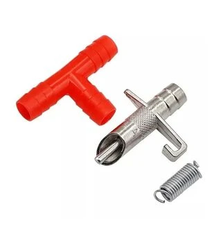 Нипельная поилка для кролика