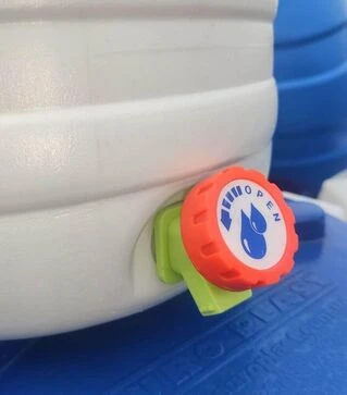 Бидон пищевой Европласт 45 л, с вентильным краном, зеленая крышка (173311)