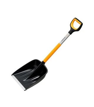 Лопатка для снігу Fiskars X-series (1057393)
