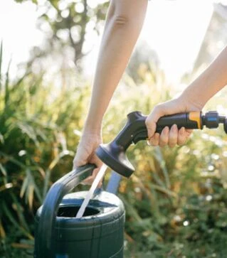 Пистолет-распылитель регулируемый Fiskars (1070836)