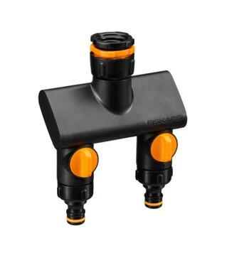 Тройник для крана Fiskars Comfort на 2 выхода, с клапанами (1070577)