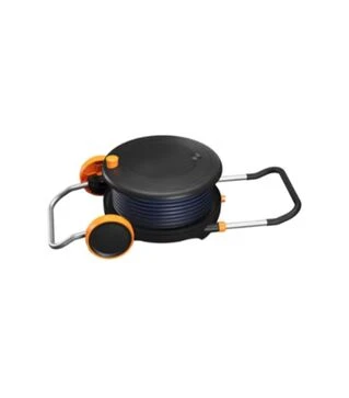 Шланг на катушке Fiskars L, 1/2", 30 м, с набором аксессуаров (1071670)