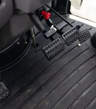 Трактор Lovol FT 854 АС