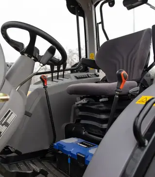 Трактор Lovol FT 854 АС