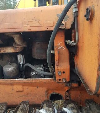 Трактор гусеничный ДТ-75 Б, 1989 г.в, б/у