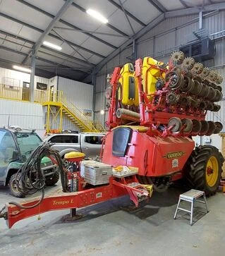 Сеялка пневматическая V&auml;derstad Tempo TPL 12, б/у