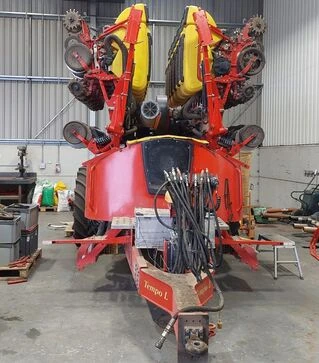 Сеялка пневматическая V&auml;derstad Tempo TPL 12, б/у