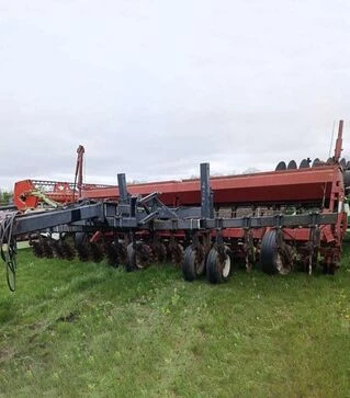 Сеялка зерновая CASE IH 5400, б/у